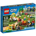 Ficha técnica e caractérísticas do produto LEGO City - Diversão no Parque Pack Pessoas da Cidade 60134