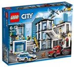 LEGO City - Esquadra de Polícia - 60141