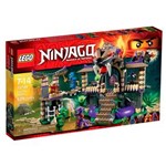 Ficha técnica e caractérísticas do produto LEGO Ninjago - Entrada na Serpente - 529 Peças