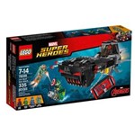 Ficha técnica e caractérísticas do produto LEGO Super Heroes Ataque de Submarino do Caveira de Ferro - 335 Peças