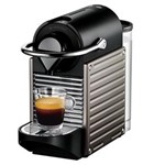 Ficha técnica e caractérísticas do produto Máquina de Café Expresso Pixie Titan Nespresso - C60 - 110v