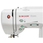 Ficha técnica e caractérísticas do produto Máquina de Costura Singer Stylist 7258t - com Mesa Extensora e Botão Start/Stop, 110v
