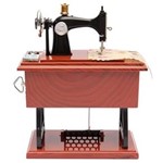 Ficha técnica e caractérísticas do produto Mini Máquina de Costura Caixa Musical