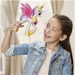 Ficha técnica e caractérísticas do produto My Little Pony Princesa Celestia Brilho Radiante E0190 - Hasbro
