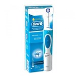 Ficha técnica e caractérísticas do produto Oral B Vitality Escova Dental Elétrica 110v