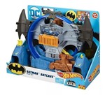 Ficha técnica e caractérísticas do produto Pista Hot Wheels Batman Batcaverna Playset GBW55 - Mattel