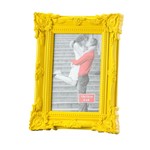 Ficha técnica e caractérísticas do produto Porta Retrato Retrô de Plástico Amarelo 10X15cm - LYOR CLASSIC - Lyor