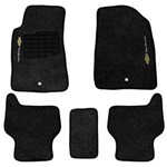 Ficha técnica e caractérísticas do produto Tapete Carpete Trail Blazer Preto 2013 2014 Logo Bordado 2 Lados Dianteiro