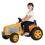 Ficha técnica e caractérísticas do produto Trator Infantil Fazendeiro Amarelo SemCaçamba Pedal - Biemme