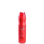 Ficha técnica e caractérísticas do produto Wella Professionals Brilliance Shampoo 250ml- Fab Wella Cosméticos