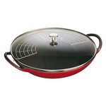 Ficha técnica e caractérísticas do produto Wok Ferro Fundido com Tampa de Vidro 37 Cm Cereja Staub